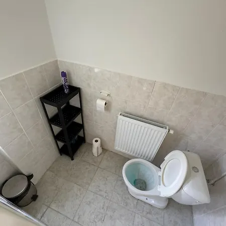 Vakantiehuis Chalupa U Lipna S Lodi A Zahradnim Grilem *